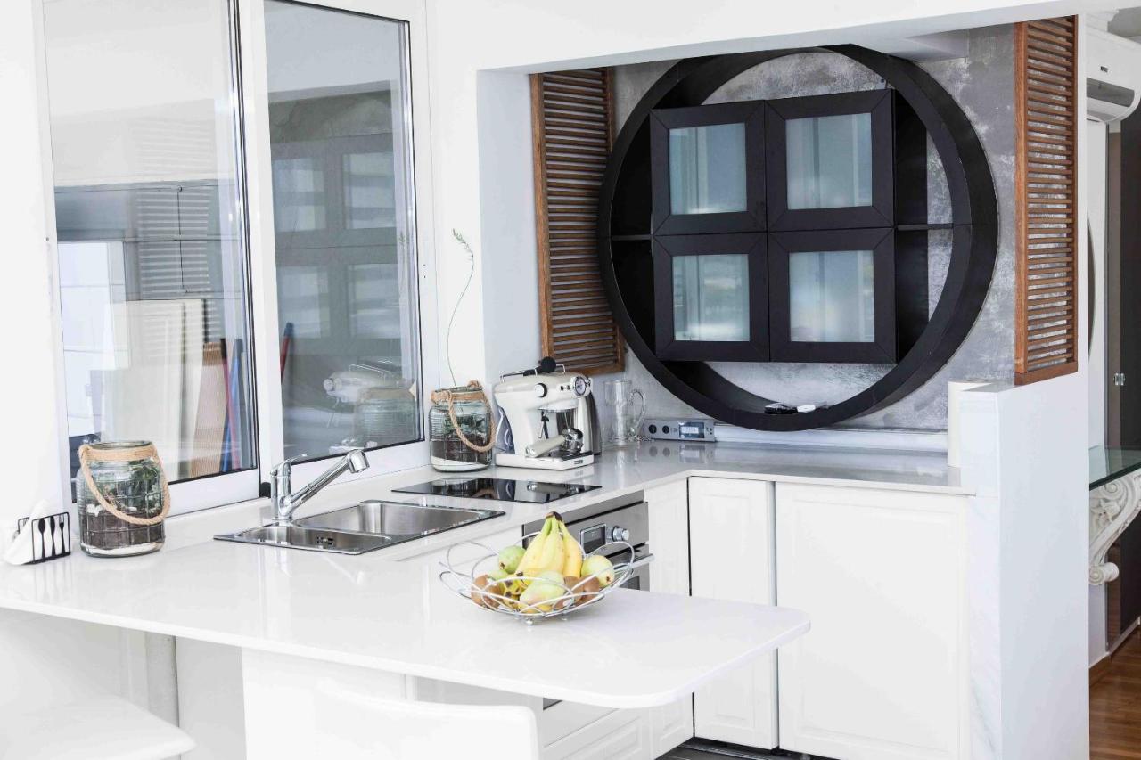 アテネGorgeous Penthouse With Private Jacuzzi And Amazing View!アパートメント エクステリア 写真