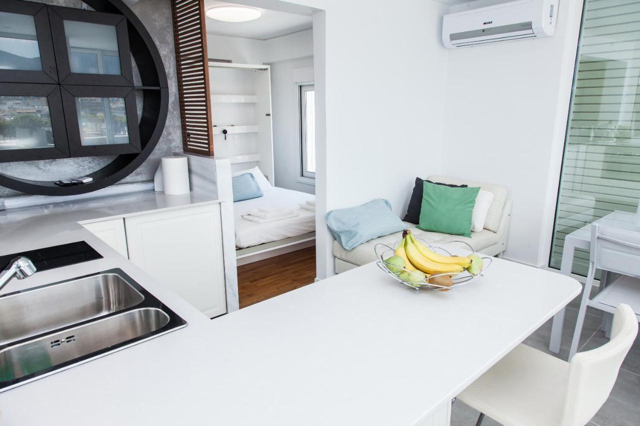 アテネGorgeous Penthouse With Private Jacuzzi And Amazing View!アパートメント エクステリア 写真